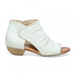 WOMEN'S CANTERBURY-Linen